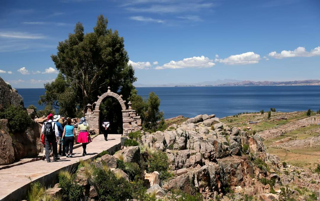 Tour Uros Taquile